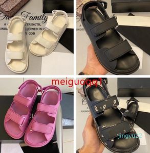 2021 Super Hot New Sandals ، Fuxury Men and Women's Sandals ، Sandals Men's Sandals ، مصمم صندل نسائي ، صندل مسطح 35-457686330