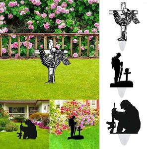 Garden Decorations Wooden 3ft Silhouette Kneeling Soldier Decoration Easy To Install Wrought Universal Light For Outdoor Use