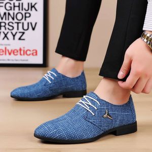 Summer Men's Casual Shoe Classic Lace Up Moccasins lägenheter Oxford för män mode varumärke som driver manliga kontorsskor