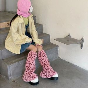 Frauen Socken Punk Leopard Plüsch japanischer harajuku stilen Mädchen Süßes Kuhdruck Winter Fußwärmer