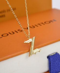 2020 top quality Jewelry fashion women necklace new Pendant necklace good giftsQ74C6371567