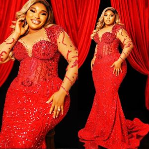 2024 Plus Size Aso Ebi Prom Kleider Rote Meerjungfrau Promdress Illusion Evening Formal Kleid schiere Nacken Langarmer Perlenspitzen zweite Empfangskleider Gala Vestido AM1056