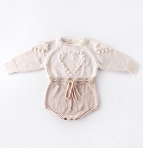 Baby Knitted Clothes Heart Baby Girl Romper Pompom Infant Girls Sweater Designer Newborn Jumpsuit Autumn Winter Baby Clothing DW461167107