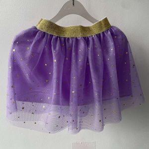 En barns mesh klänning tutu kjol paljetter i kombination med en fashionabla mousserande midjeband lämplig för olika OCNS L2405