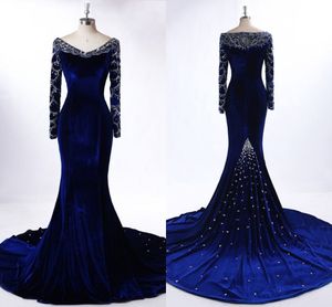 Custom Made Sexy Royal Blue Long Sleeve Evening Dresses Floor Length Arrival Beaded Arabic Evening Gowns Sapphire Blue Party Prom Dresses