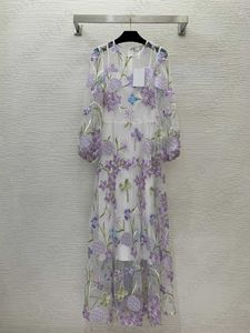 夏のレースドレスレディースデザイナー服ハイエンドの水溶性花の布地気質エレガントなスリムな薄いクルーネック長袖ドレスプラスサイズの女性服
