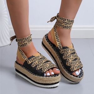 Sandaler stor storlek Kvinnor Summer Canvas Casual Single Shoes Ankle Cross Straps Fashion Muffin Flat Heels Platform 230718