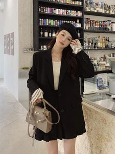 Women's Suits HALO Design And Temperament Split Patchwork Striped Black Long Sleeved Suit Jacket For 2024 Spring Autumn