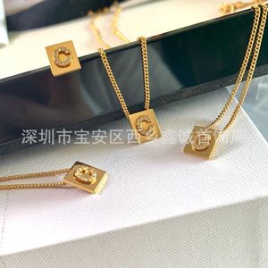 Designer Celins necklace fashion jewelry for lovers New Diamond Necklace Limited Gold Decorative Neckchain XRVB