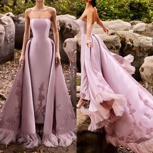 Vintage Evening A Line Dresses Strapless Sleeveless Dress Appliques Ruffle Prom Party Sweep Train Gown Custom Made