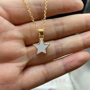 Pendant Necklaces Cute Lovely Star Pendant Necklace Black White Color Women Short Choker Gift for Frien Golden Color Link Chain Collar Jewelry