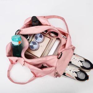Duffel Bags Moda Transmitir Bolsa de Viagem Grande Capacidade Duffle durante a noite com fitness esportiva de compartimento de sapatos para mulheres