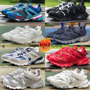 Balencaiiga Balenicass Balenicass Luxury Paris Shoes Brand Men High Quality Women Casual Shoes Outdoor Sneaker Track 3 30 Triple White Black TS Gomma Leather Traine