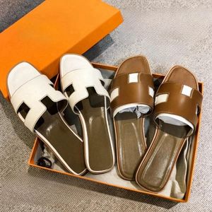 Womens Sandals Womens Slippers Fashion Luxurys Floral Slipper Leather Rubber Flats Sandals Summer Beach Shoes Loafers Gear Bottoms Sliders