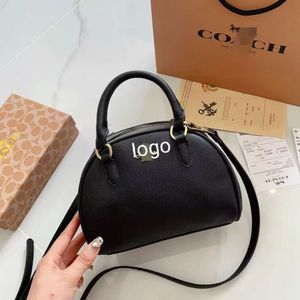 Winter New High End Classic Light Luxury Trend Mode One Schulter Handtasche Frauen Handtasche Diagonale Straddle -Tasche