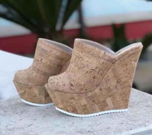 크기 35 ~ 42 명의 여성 베이지 나무 곡물 플랫폼 웨지 노새 디자이너 신발 엿보기 발가락 슬라이드 디자이너 샌들과 함께 제공