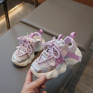 Casual Flat Sneakers Buty dla dzieci Antisllip miękki dół Baby Sneaker Rozmiar dziewcząt chłopcy sport 240603