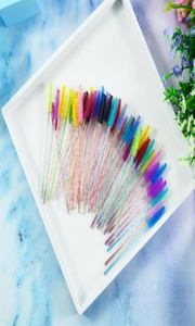 Qsty rzęs pędzla do makijażu pędzla 50pcs Indywidualny jednorazowy aplikator tusz do rzęs Com grzebień Wand Makeup Pędzle narzędzia 6 colors218x3749133