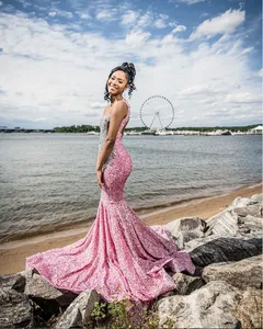 Różowe luksusowe sukienki koktajlowe nowe lśniące diamenty z koralikami sukienki z imprezami Afrykańskimi dziewcząt z koralikami cekiny formalne sukienki na studniów