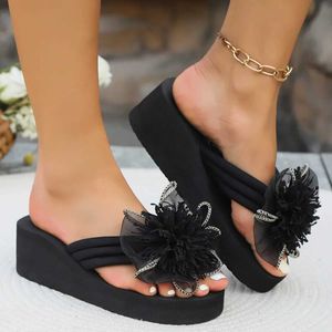 Talltor 2024 Womens Wedge Heel Platform Flower Flip Flops Sandaler Summer Girls Woman Trend Shoes Free Frakt Flat Lady Black H240605