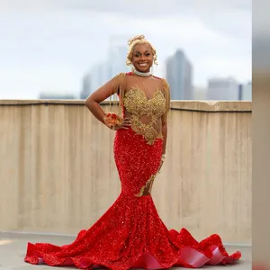 Sparkling Red Prom Dresses Sexig lyx Sheer O Neck Party Dresses African Girls Applique Tassel Rhinestone Formella klänningar