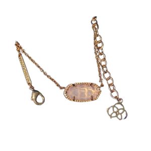 Designer Kendras Scotts Neclace Jewelry Singaporean Chain Elegance Oval Halsband K Halsband Kvinnlig krage Kedjakedja Halsband som en gåva för älskare 2024