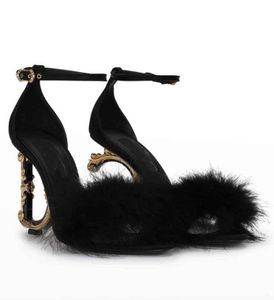 Włosze Design Women Keira Sandals Buty Baroccoheel Feather Anklestrap Wypolerowane czarne cielęce z piórem wysokie pięty Party Wedd3162580