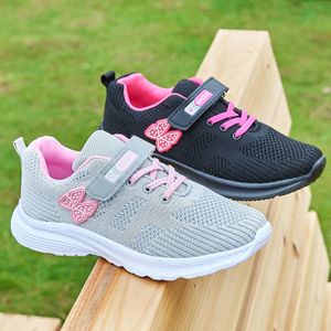 Kinderschuhe Running Girls Jungen Schule Frühling Casual Anti Slip atmungsaktiven Sport -Sneakers Basketball 240603