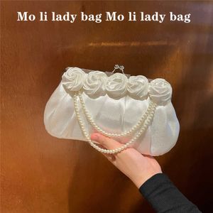Pearl Handheld Starożytny styl Mała torba ręczna qipao torebka damska torebka bankietowa torebka mała torba 240606