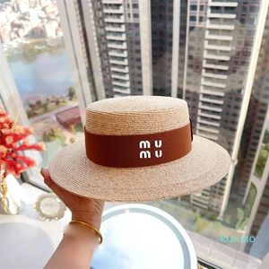 Lafite Grass Weaving Designer Bucket Hat Spring/Summer Trendy with Decorative Letter Logo Flat Small Hats Fashionable Beach Hat