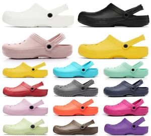 Designer Sandals per bambini adulti uomini donne scivoli scarpe impermeabili in spiaggia all'aperto sneaker interni Slipon Trainer6640920