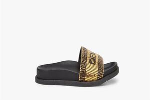 2022パリの女性Luxurys Designers Sandals Slippers Fashion Summer Girls Beach Sandal Slides Flip Flops LoafersセクシーなEmbroi3414309