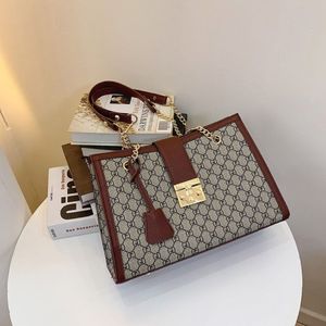 Bag kvinnor Nya kvinnors högkapacitet Tote Portable Diagonal Straddle Bag Fashion Handväskor Premium 315Z