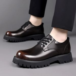 Classic Trends Spring Outdoor Mens Leather Shoes Platform Oxfords Male Derby Shoes Casual Mens Lace Up Thick Soled Work Shoes 240617