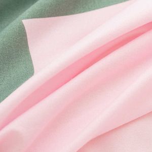 Sängkläder set jordgubbsängkläder set dubbelplåt mjuk 3/4 st lakan set täcke täckstorlek tröskeluppsättningar för hem för barn