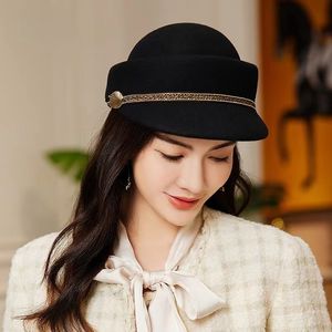 Berets Winter Fashion Design Nieregularny fedora żeńska 100 wełna sboy cap lady impreza formalna czapka kobieta poczuła cloche 230831