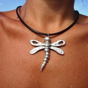 Pendant Necklaces Literary Vintage Beaded Dragonfly Women's Necklace Bohemian Ethnic Style Creative Leather Cord Jewelry Gifts