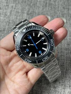 Högkvalitativ herrklocka 215.92.46.22.01.001 Automatisk rörelse Keramik 45mm Bezel 904L stålremsa Automatiska mekaniska klockor för män