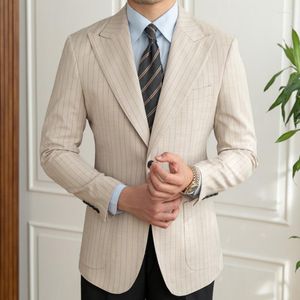 Abiti da uomo Blazer a righe da uomo Lusso britannico Retro Autunno Hombre Mariage Homme Smoking Business Gentleman