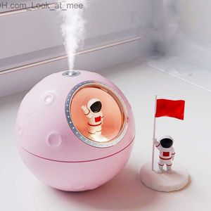 Fuktare Mini Spaceman Firidifier USB Air Diffuser Desktop Aromaterapi Mist Maker Fogger 300 ml Purifier med Lamp Light for Home Office Q230901