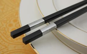 aluminiowe pałeczki kreatywne pałeczki hotel jadalnia pałeczka złota srebrne czarne pałeczki wysokiej jakości rodzina Korea japoński hotel