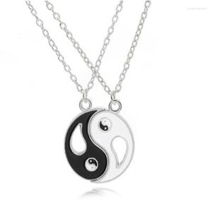 Hänge halsband element yin yang två kronblad fiskar tai chi bagua vänner bff par armband för wome smycken bijoux