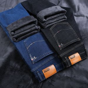 Calças de brim masculinas velo grosso negócio casual moda inverno quente em linha reta magro calças soltas pantalones vaqueros hombre jeans masculinos 230831