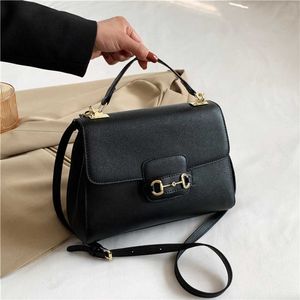 Baobao Borsa a tracolla con tracolla a tracolla monospalla in tinta unita alla moda da donna con fibbia piccola Borsa quadrata con sconto del 50% sul negozio outlet