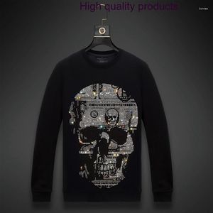 Herrtröjor män 2023 skalle strass tröja mode streetwear full pullover hoodie svart o nack bomull mens höstkläder 6xl