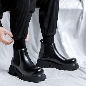 Stiefel Männer Dicke Sohle Plattform Chelsea Motorrad Männlich Dark Schwarz Streetwear Fashion Punk Gothic Kurze Leder Schuhe 230831