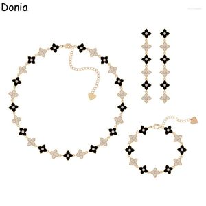 Hänghalsband donia smycken mode skal blommor titan stål mikroinlagd zirkonhalsband armband örhängen lyxdräkt.