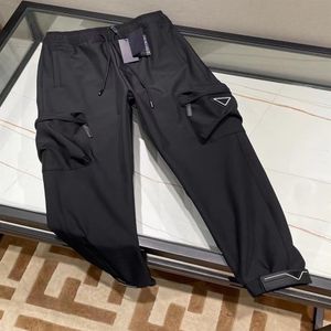 Autumn and Winter New Fashion Luxury Black Pants - Högkvalitativ silkeslipp Bekväm bomullsmaterial USA Size Multi -Pocket Mens DE202D