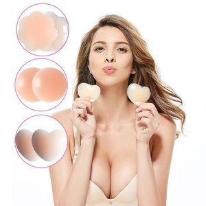 Nuovi copricapezzoli per seno in silicone riutilizzabili invisibili da 6,5 cm, copricapezzoli per reggiseno, 3 design mixed218u