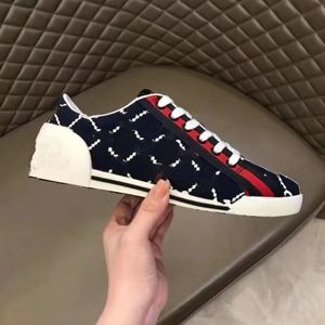 Luxurys Designers Men Canvas Shoes Retro Low Top Printed Qualitty Mesh Slip-on Casual Leather Shoe Ladies Fashion Mixed Breathable Sneakers Size 38-45 05